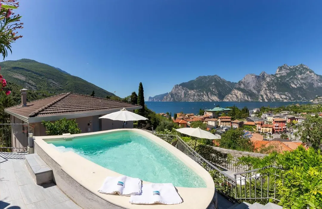 Villa Fiore-1